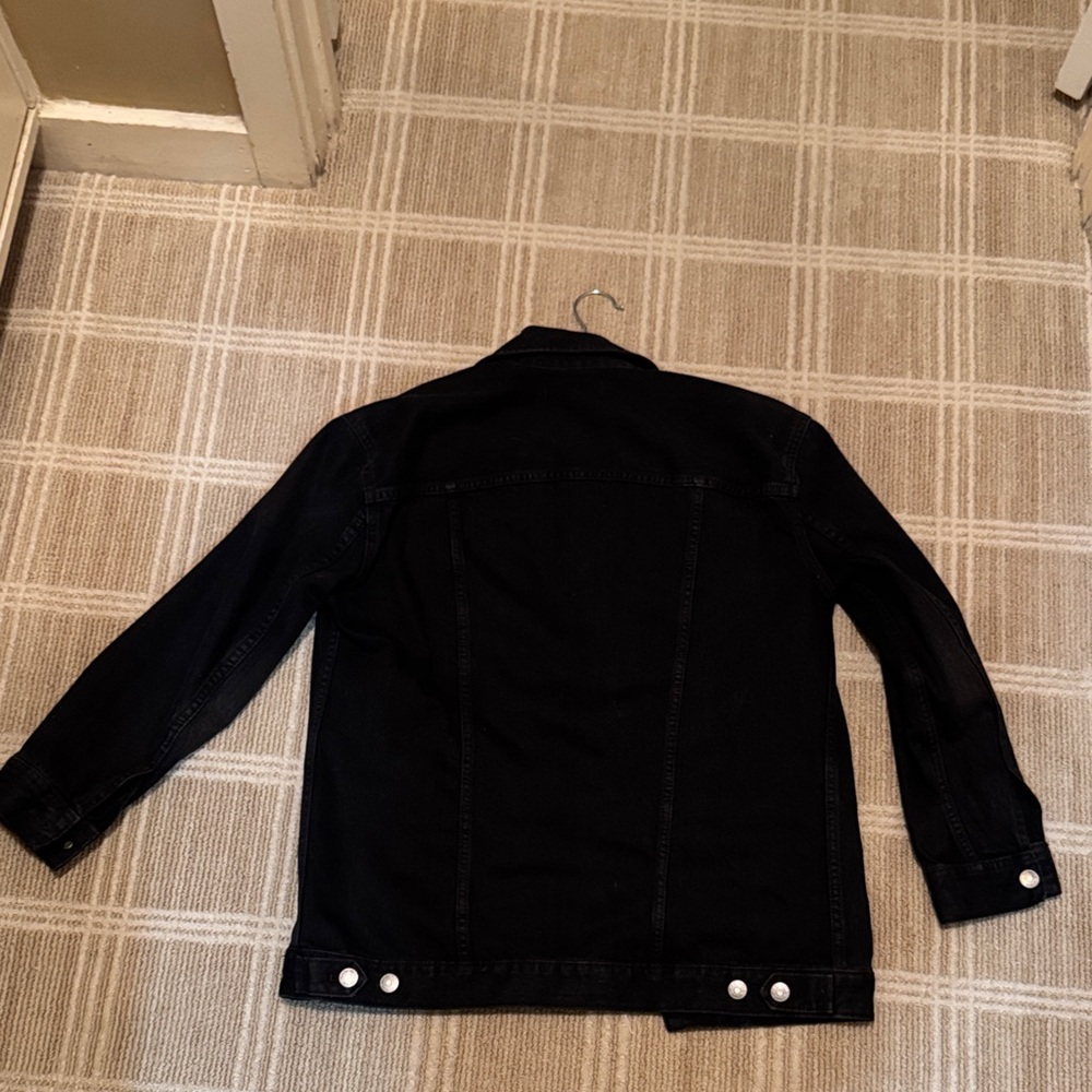 Madewell Washed Black Denim Trucker Jacket - Picture 4 of 4